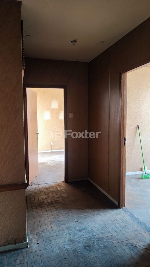 Image 3 - 925910