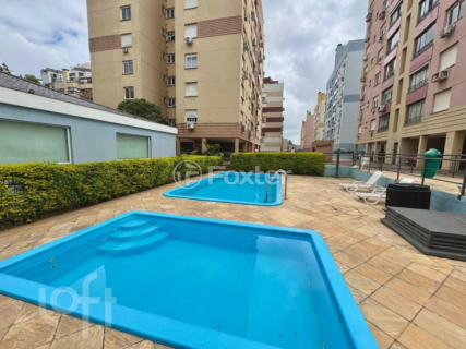 Image 22 - 925951
