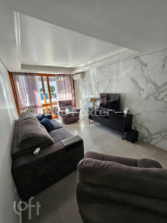 Image 7 - 925952