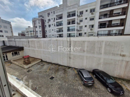 Image 20 - 925955
