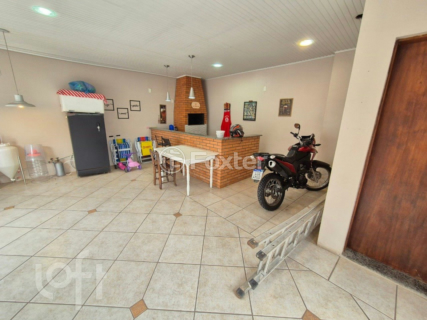 Image 3 - 926040
