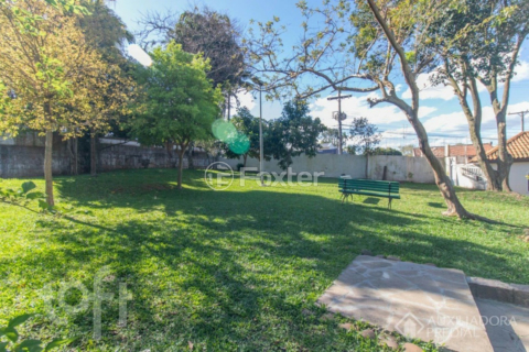 Image 37 - 926180