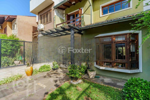 Image 34 - 926230