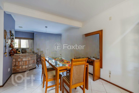 Image 38 - 926230