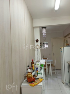 Image 19 - 926394