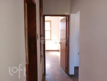 Image 8 - 926400