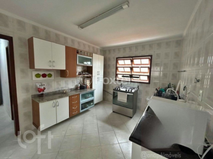 Image 7 - 926512