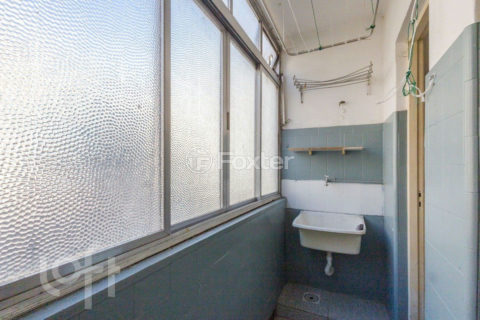Image 7 - 926710