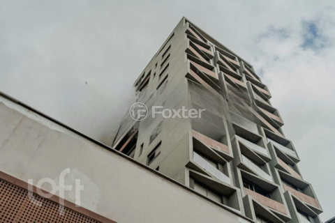 Image 8 - 926747