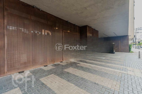 Image 7 - 926747