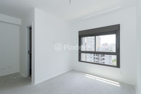 Image 31 - 926773