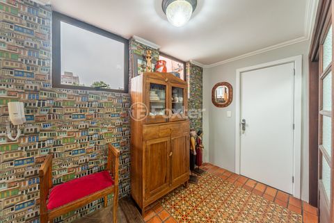 Image 42 - 926876
