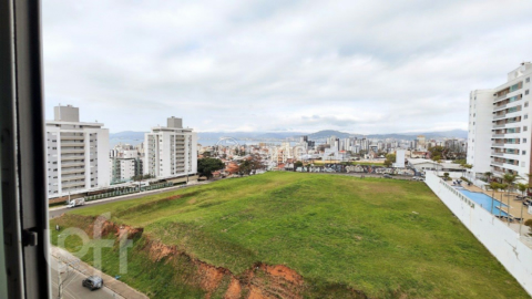 Image 23 - 926981