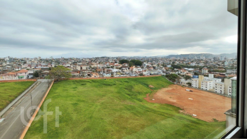 Image 11 - 926981