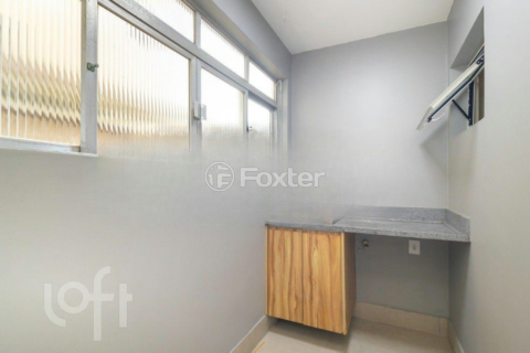 Image 31 - 927075