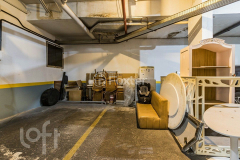 Image 38 - 927133