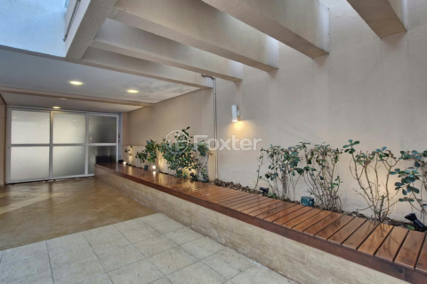 Image 34 - 927336