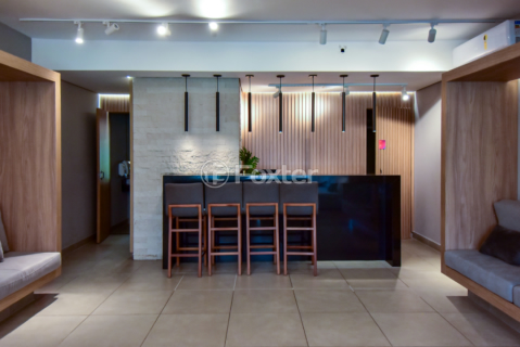 Image 30 - 927366