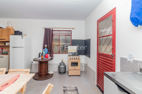 Image 35 - 927399