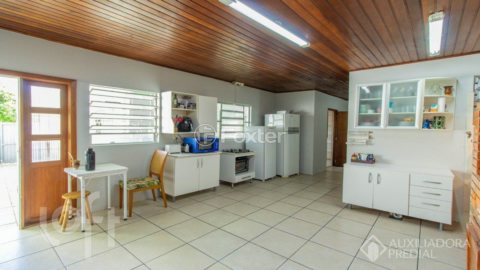 Image 13 - 927410