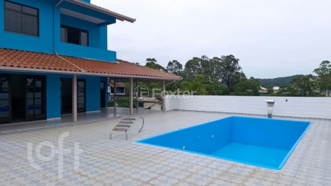 Image 3 - 927482