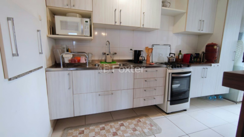 Image 4 - 927493