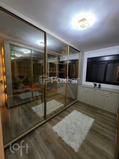 Image 4 - 927523
