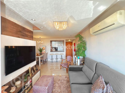 Image 32 - 927544