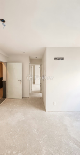 Image 7 - 927597