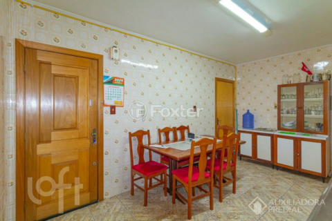 Image 7 - 927648