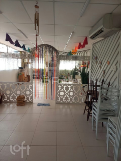 Image 27 - 927651