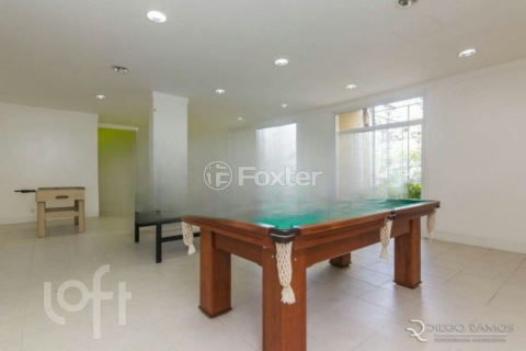 Image 34 - 927744