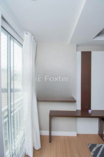 Image 3 - 927744