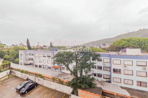 Image 9 - 927782