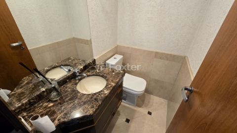 Image 8 - 927850