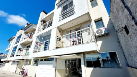 Image 31 - 927879