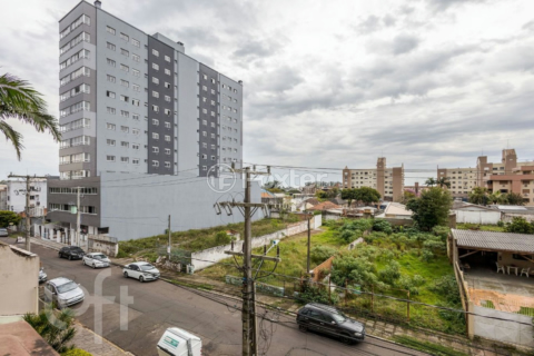 Image 4 - 927882