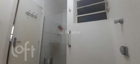 Image 33 - 927935
