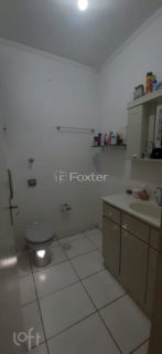 Image 31 - 927935