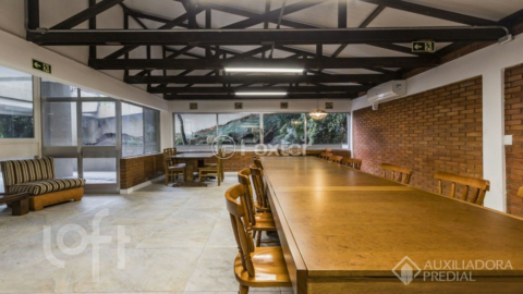 Image 30 - 928015
