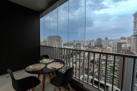 Image 1 - 928070