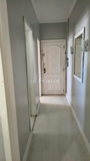 Image 4 - 928113