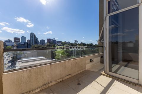 Image 1 - 928115