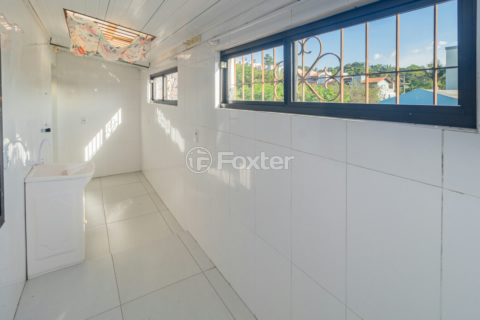 Image 38 - 928117
