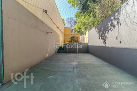 Image 36 - 928136