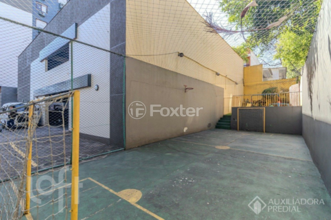 Image 35 - 928136