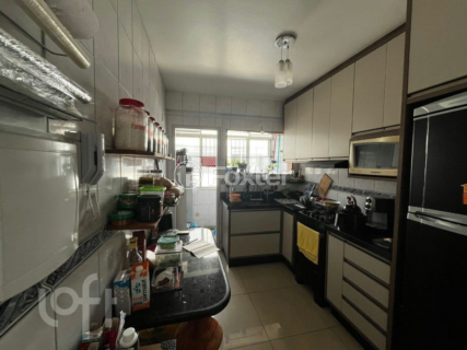 Image 2 - 928165