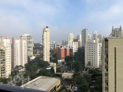 Image 7 - 928365