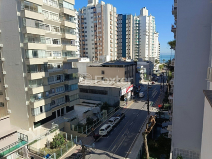 Image 8 - 928461