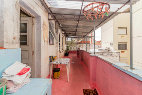Image 33 - 928478